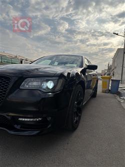 کرایسلەر 300